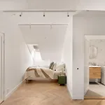 Apartamento Lokka I Penthouse With Private Rooftop I 2-bedroom With Double Queen & 2 Bathrooms