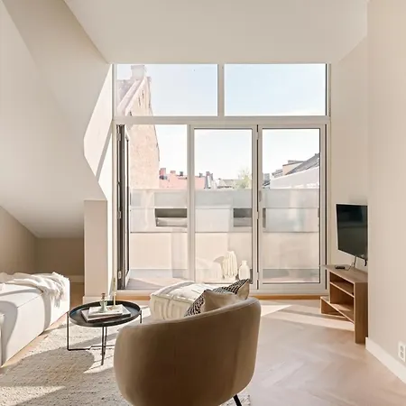 Dinbnb Gruenerlokka I Penthouse With Private Rooftop I 2-bedroom With Double Queen & 2 Bathrooms