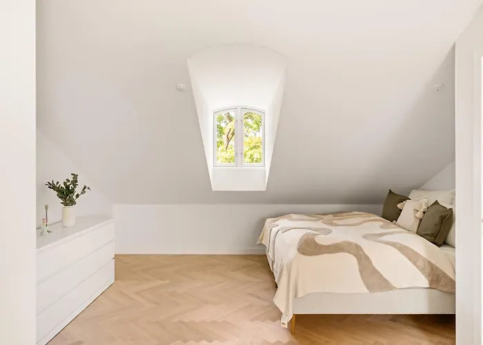 Lägenhet Lokka I Penthouse With Private Rooftop I 2-bedroom With Double Queen & 2 Bathrooms Oslo