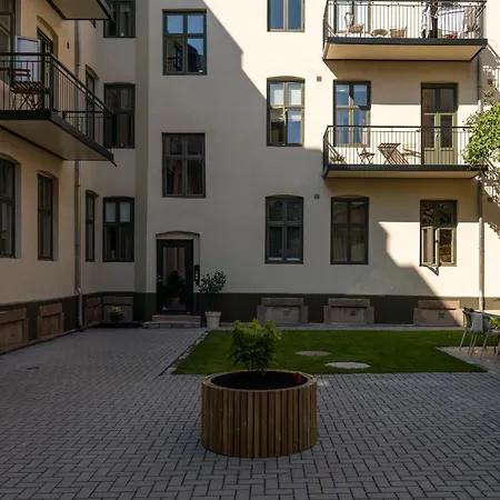 Dinbnb Gruenerlokka I Penthouse With Private Rooftop I 2-bedroom With Double Queen & 2 Bathrooms *